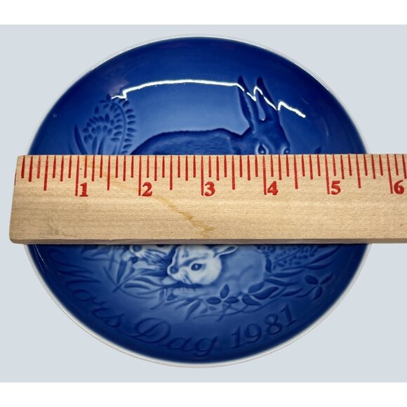 Bing & Grondahl 1981 Mors Mother's Day Rabbit with Bunnies Collector Plate 9381 - Picture 4 of 4